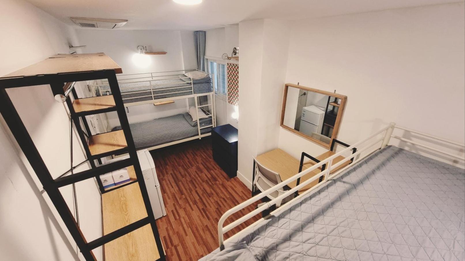 Blue Boat Hostel Myeongdong Seoul Exterior photo