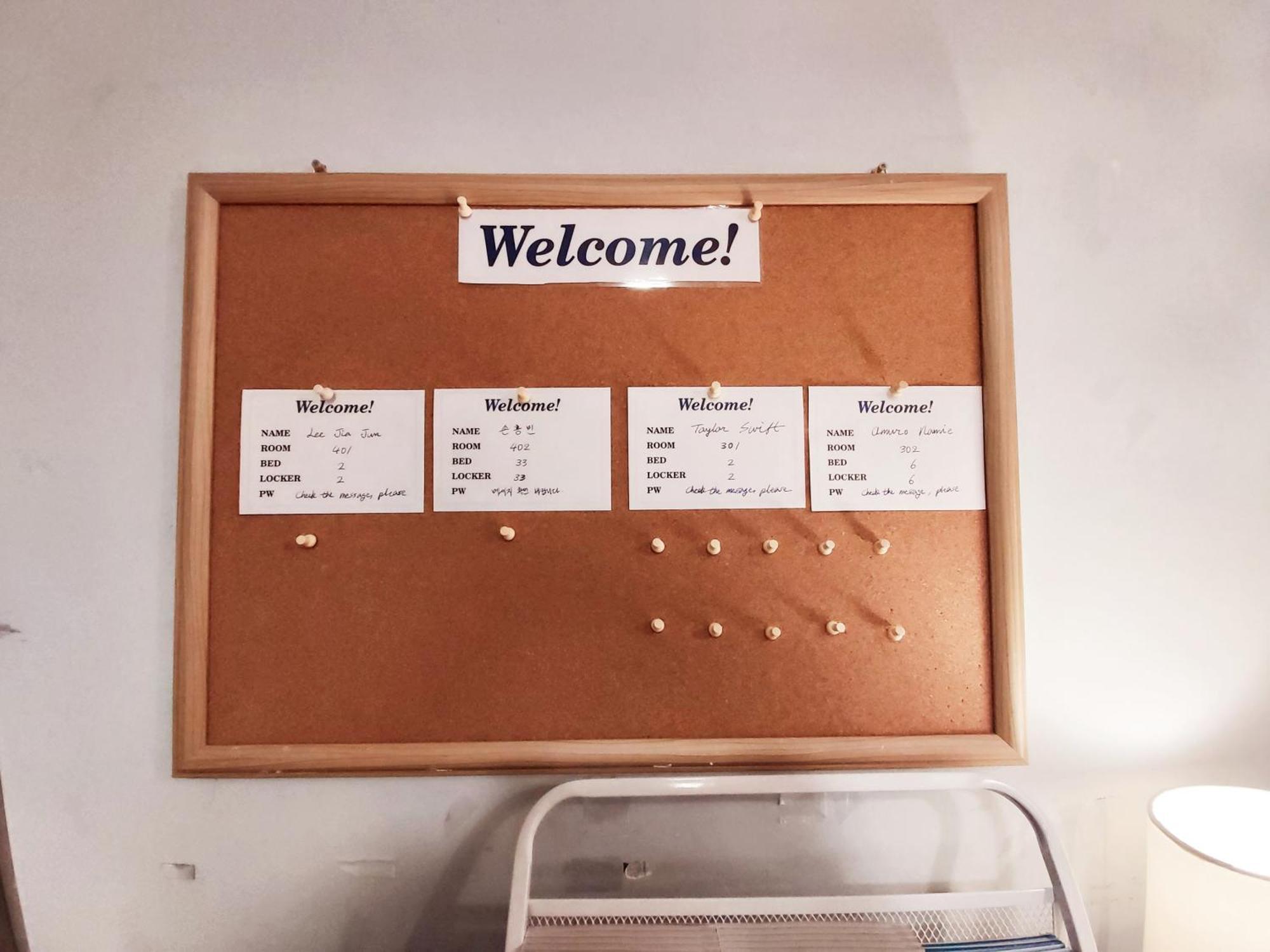 Blue Boat Hostel Myeongdong Seoul Exterior photo